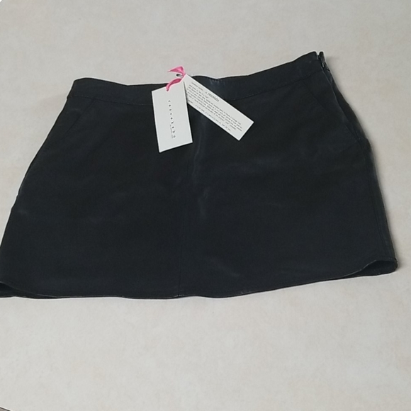 NWT Rezrekshn Ester Chen 100% Leather Mini Skirt FREE SHIP - Picture 2 of 9